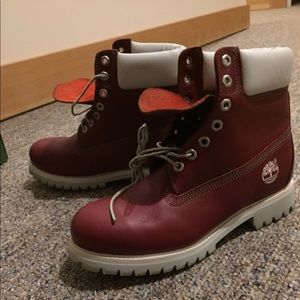 NWOT Timberland Boots